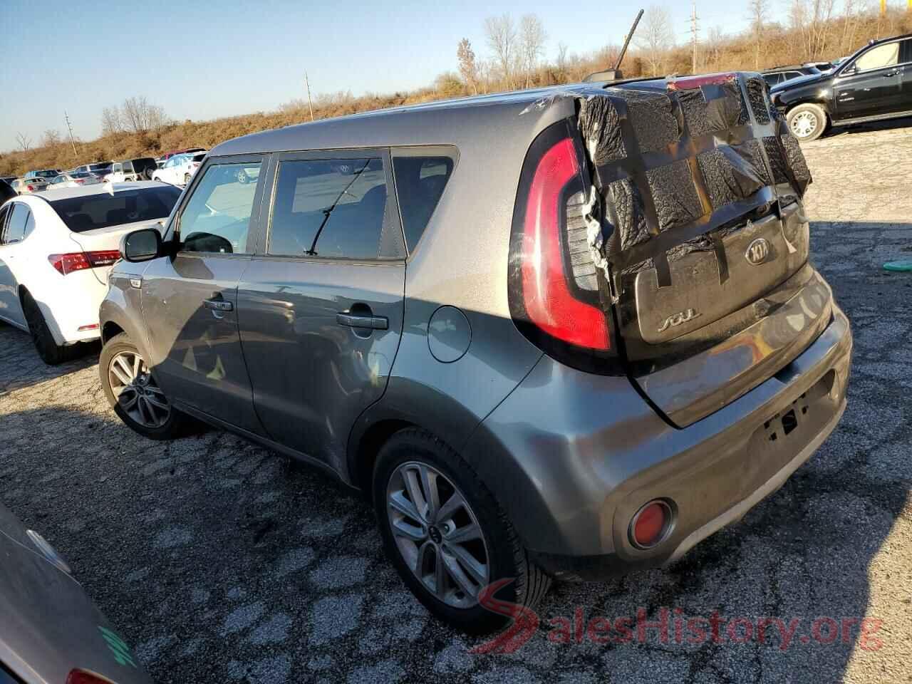 KNDJP3A55J7540755 2018 KIA SOUL