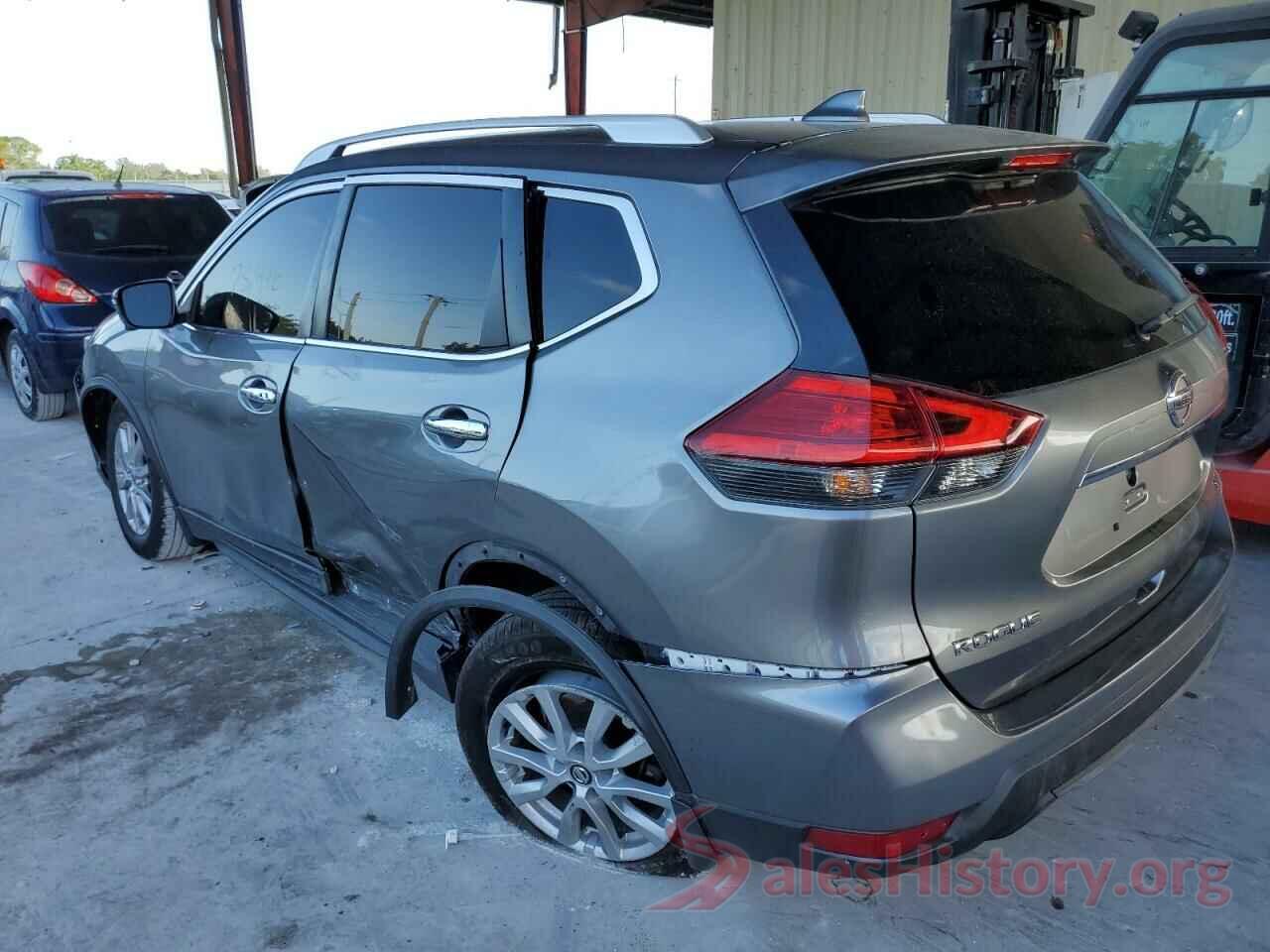 KNMAT2MT9HP568875 2017 NISSAN ROGUE