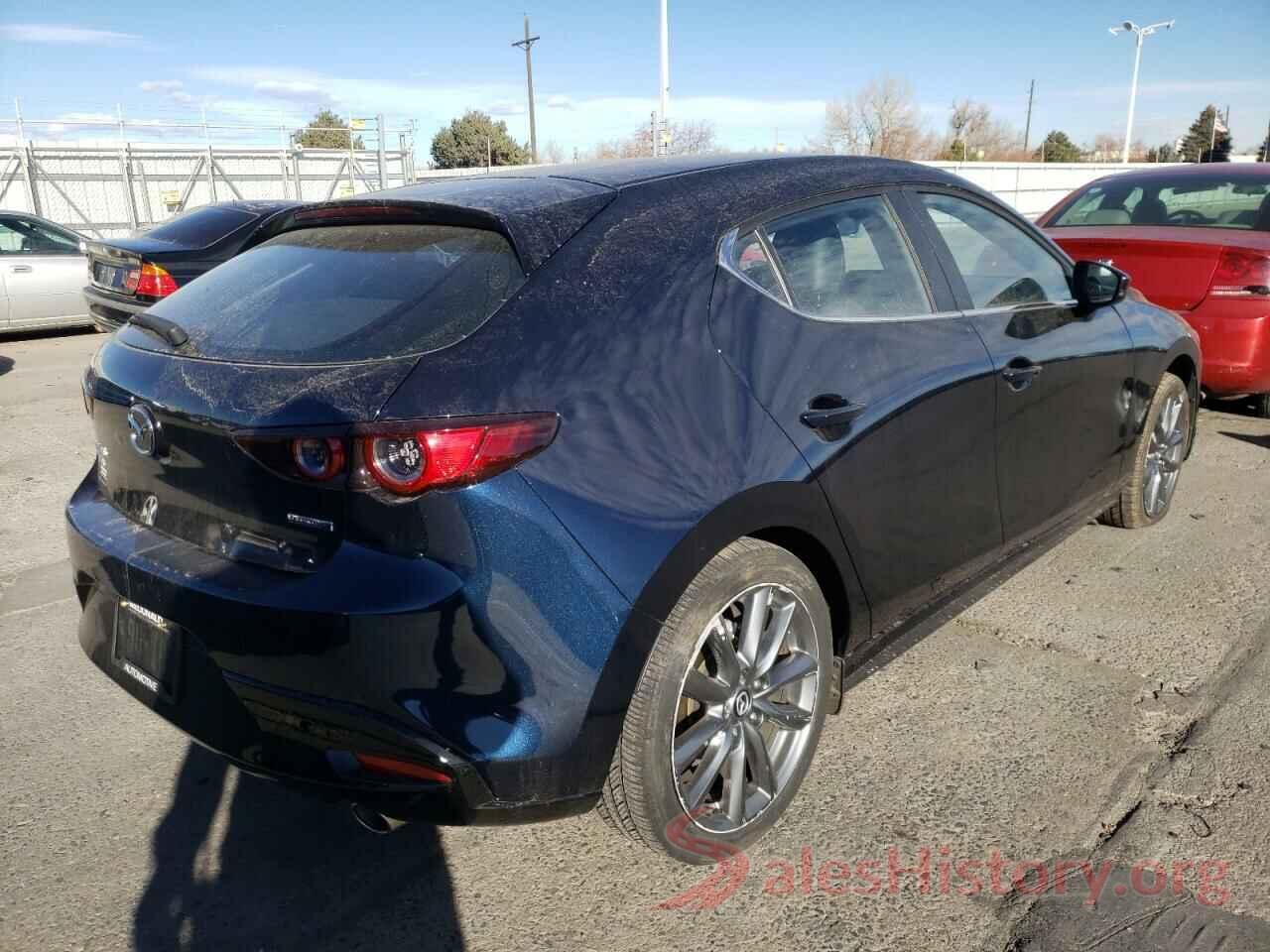 JM1BPAJM8K1137535 2019 MAZDA 3