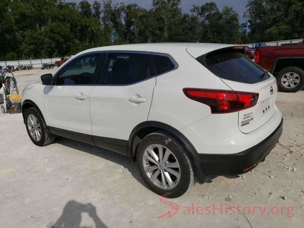 JN1BJ1CP4HW016962 2017 NISSAN ROGUE