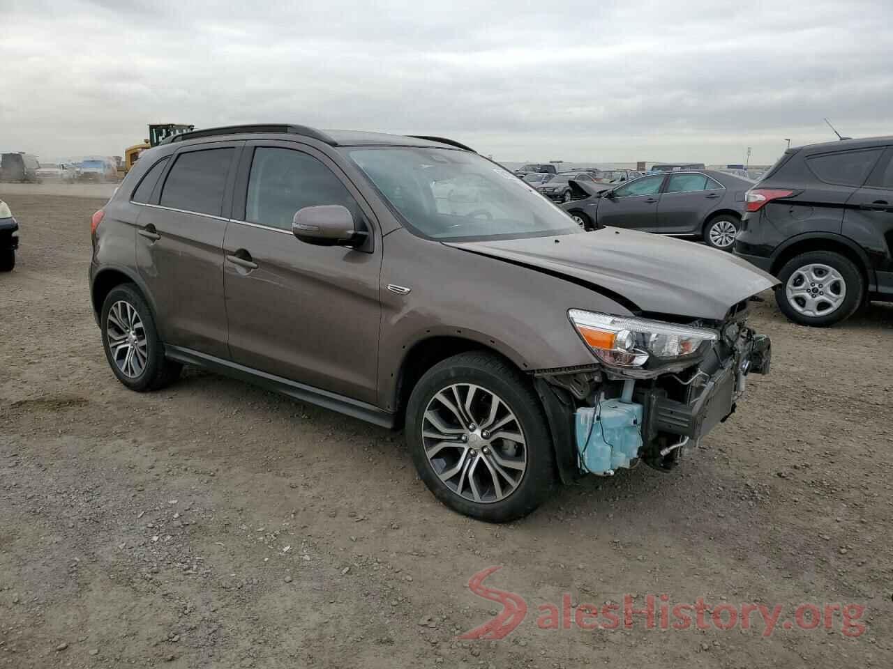 JA4AP4AW1JU005240 2018 MITSUBISHI OUTLANDER