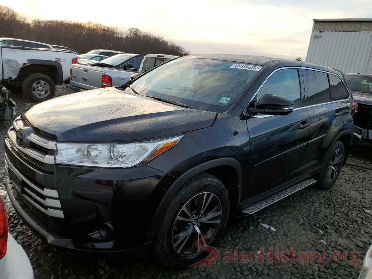 5TDBZRFHXKS918774 2019 TOYOTA HIGHLANDER