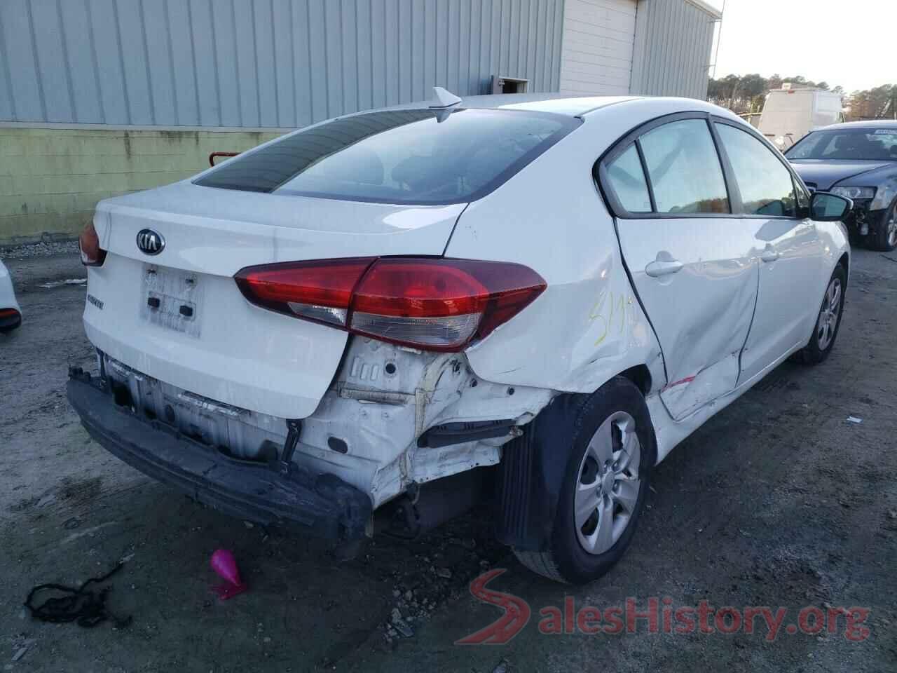 3KPFK4A76HE084982 2017 KIA FORTE