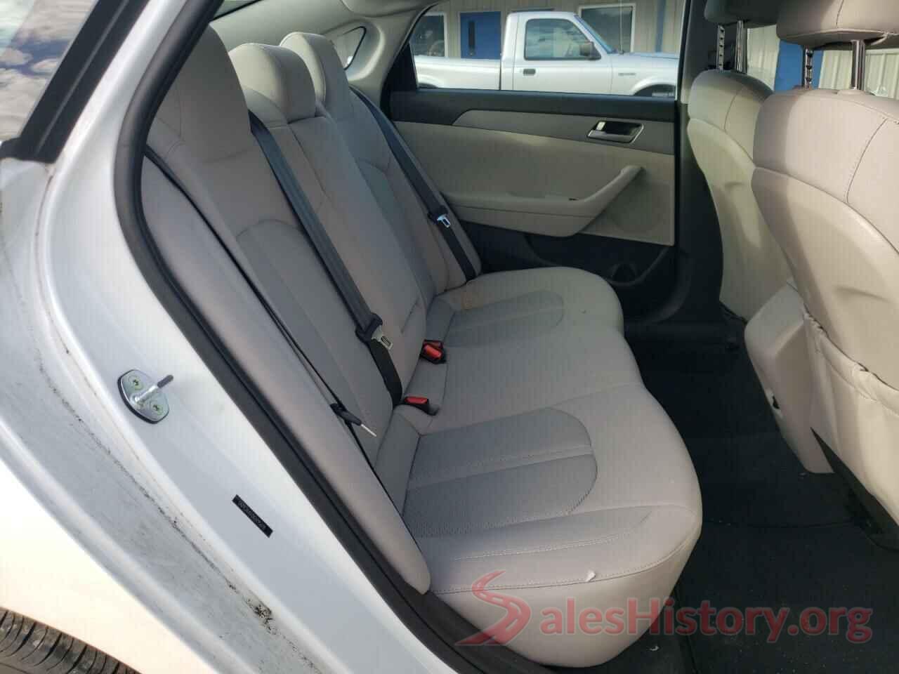 5NPE24AF0KH795678 2019 HYUNDAI SONATA