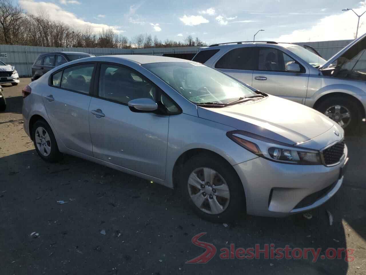 3KPFK4A76HE112702 2017 KIA FORTE