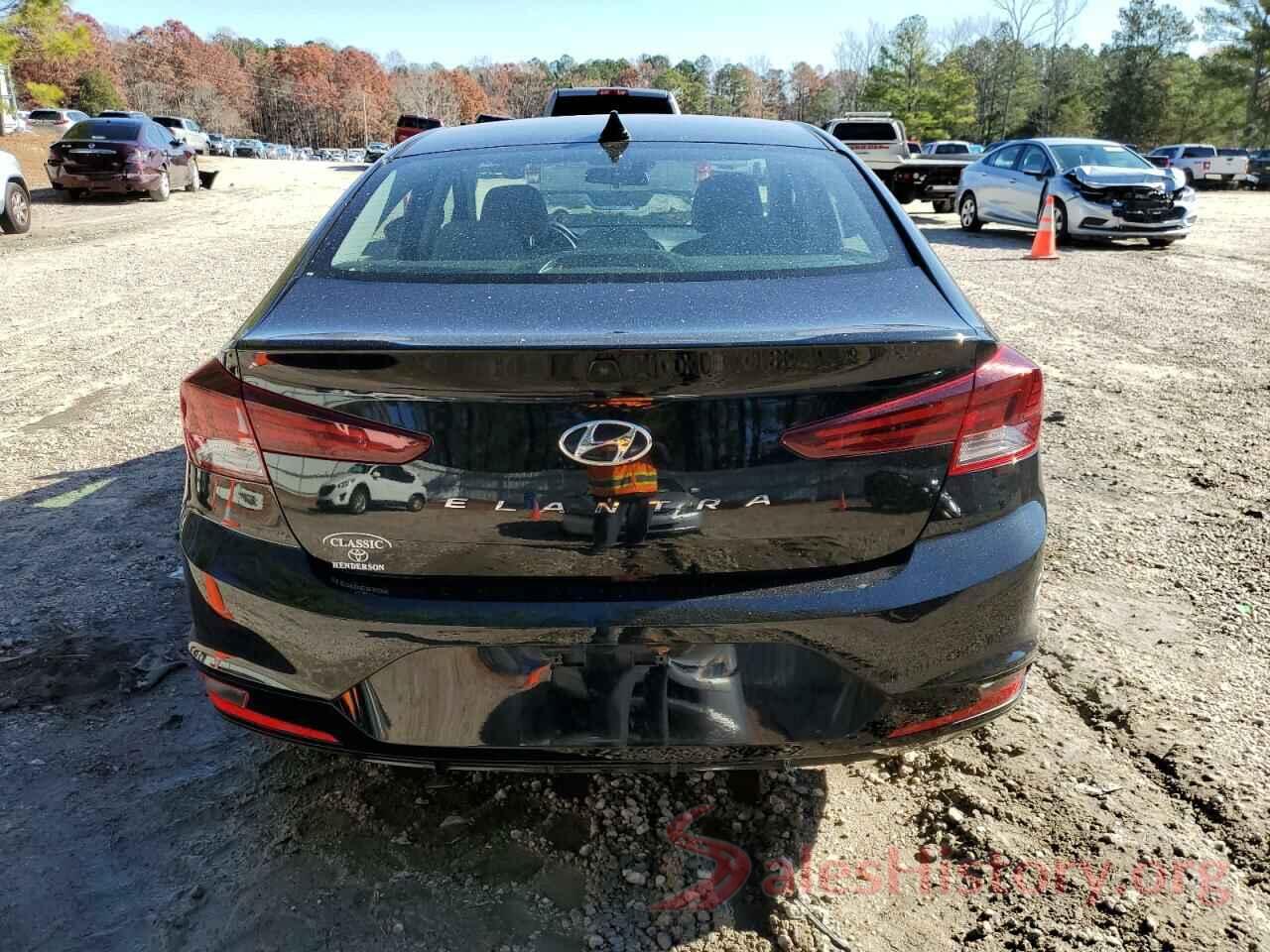 5NPD84LF7KH427005 2019 HYUNDAI ELANTRA