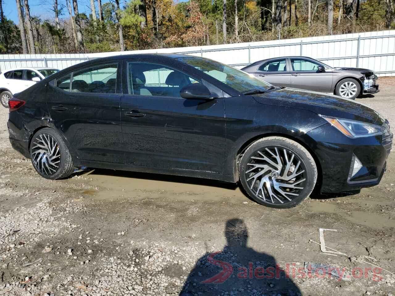 5NPD84LF7KH427005 2019 HYUNDAI ELANTRA