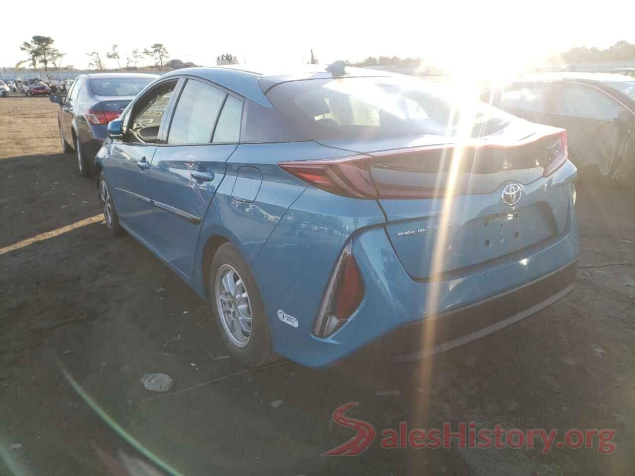 JTDKARFP7H3005656 2017 TOYOTA PRIUS