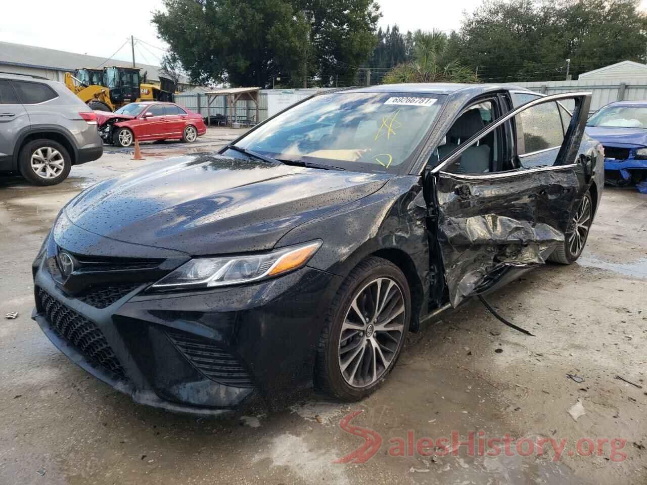 4T1B11HKXJU626632 2018 TOYOTA CAMRY