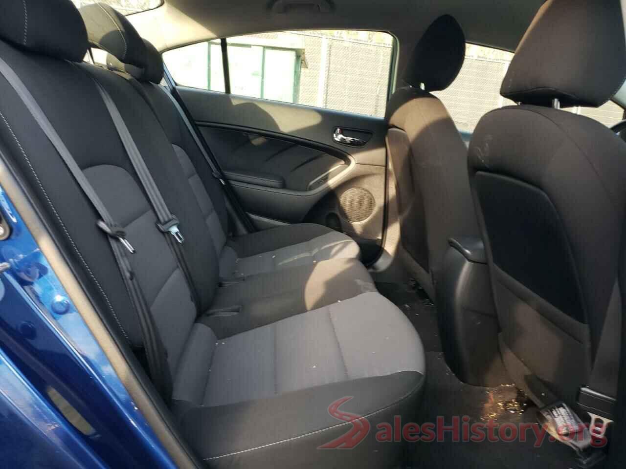 3KPFL4A77JE192269 2018 KIA FORTE