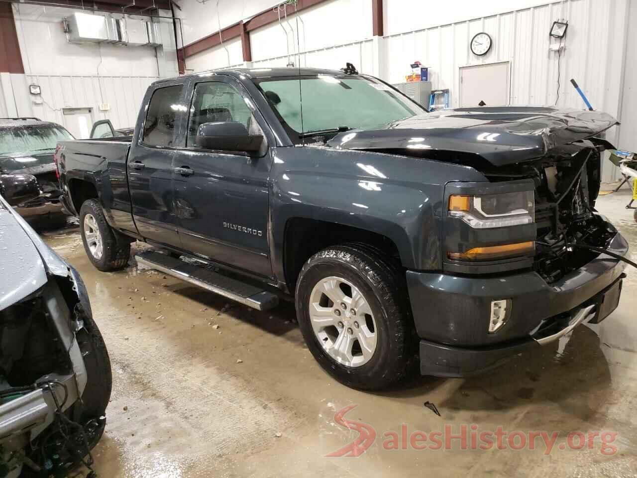 1GCVKREC7JZ174121 2018 CHEVROLET SILVERADO