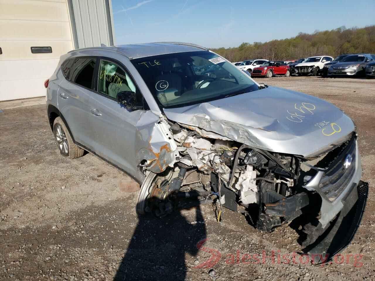 KM8J33A48JU689760 2018 HYUNDAI TUCSON