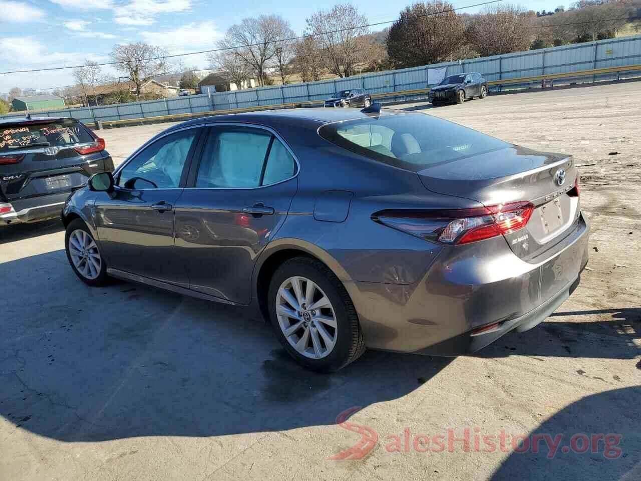 4T1C11AKXMU513752 2021 TOYOTA CAMRY