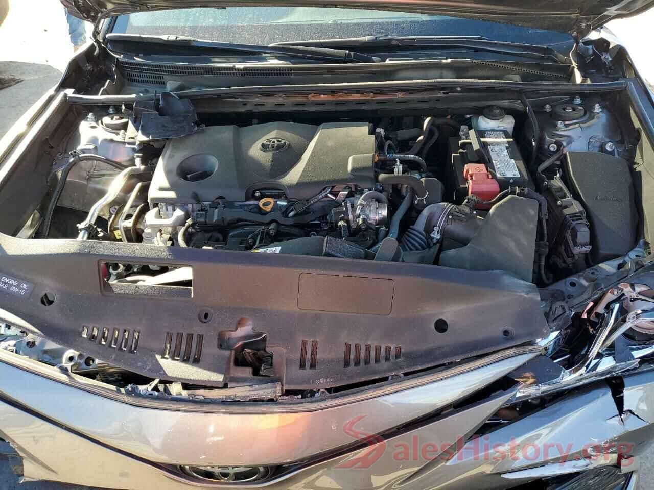 4T1C11AKXMU513752 2021 TOYOTA CAMRY