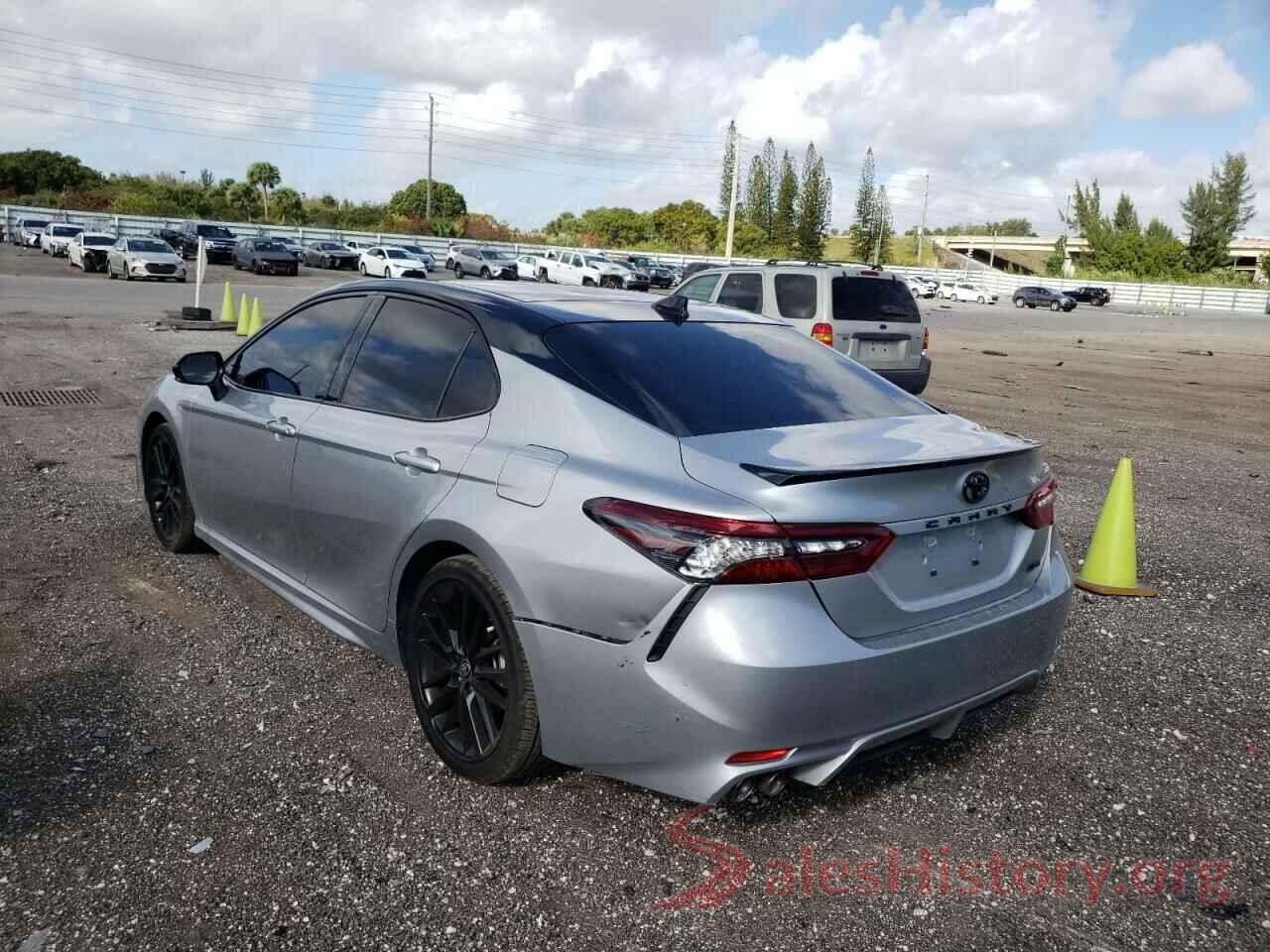 4T1K61AK8MU465715 2021 TOYOTA CAMRY