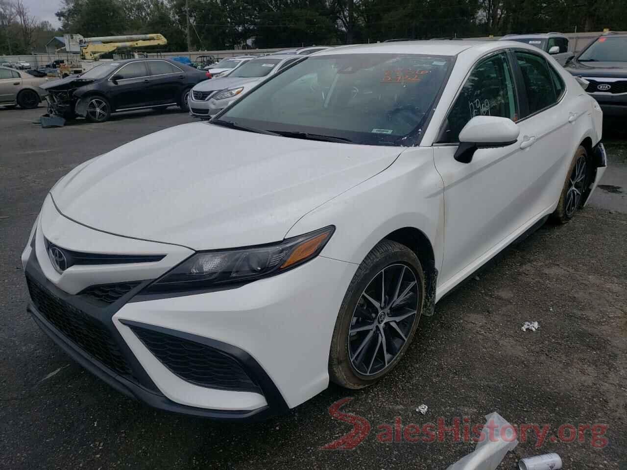 4T1G11AK7MU473941 2021 TOYOTA CAMRY