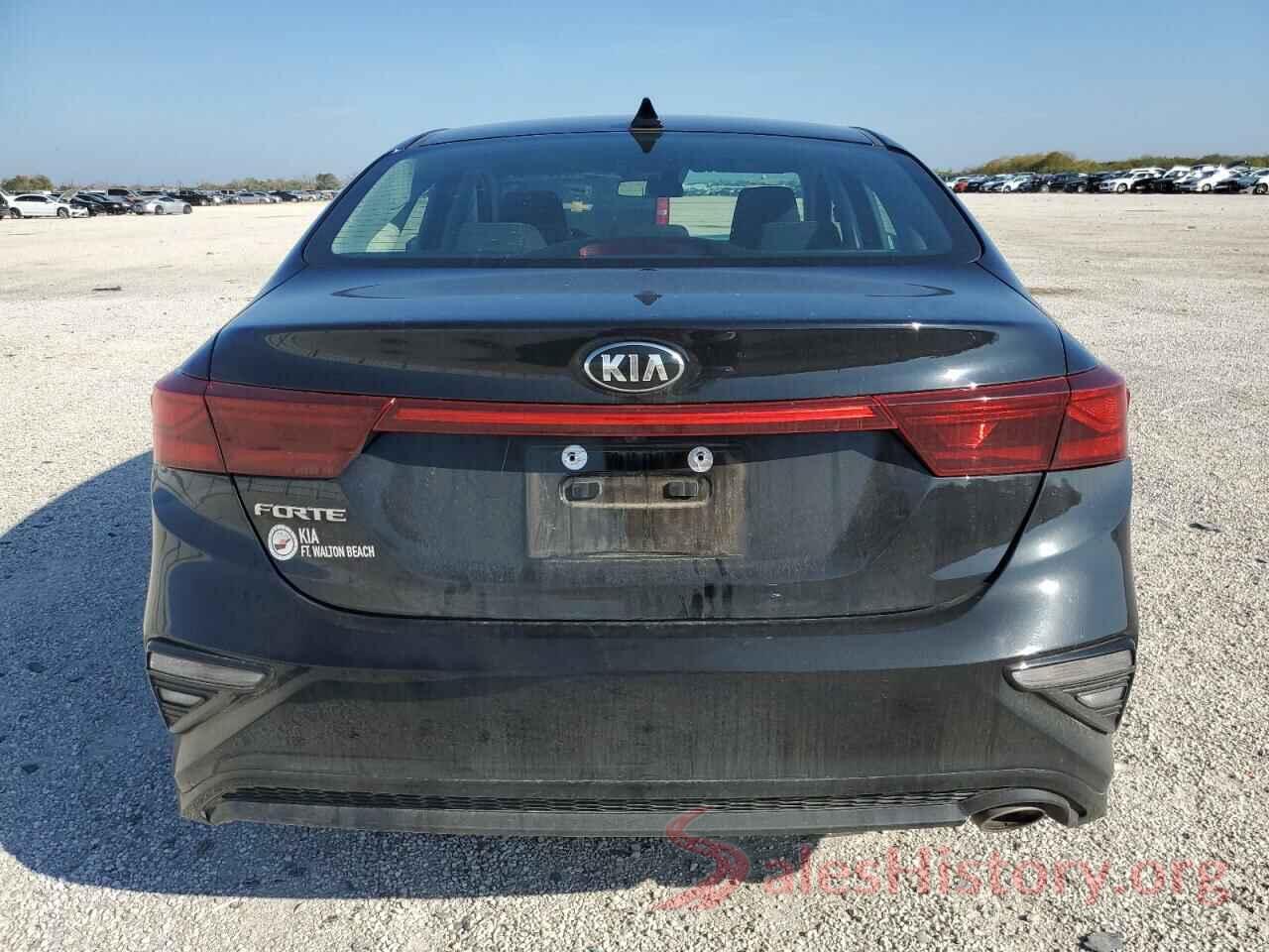 3KPF24AD2LE232740 2020 KIA FORTE