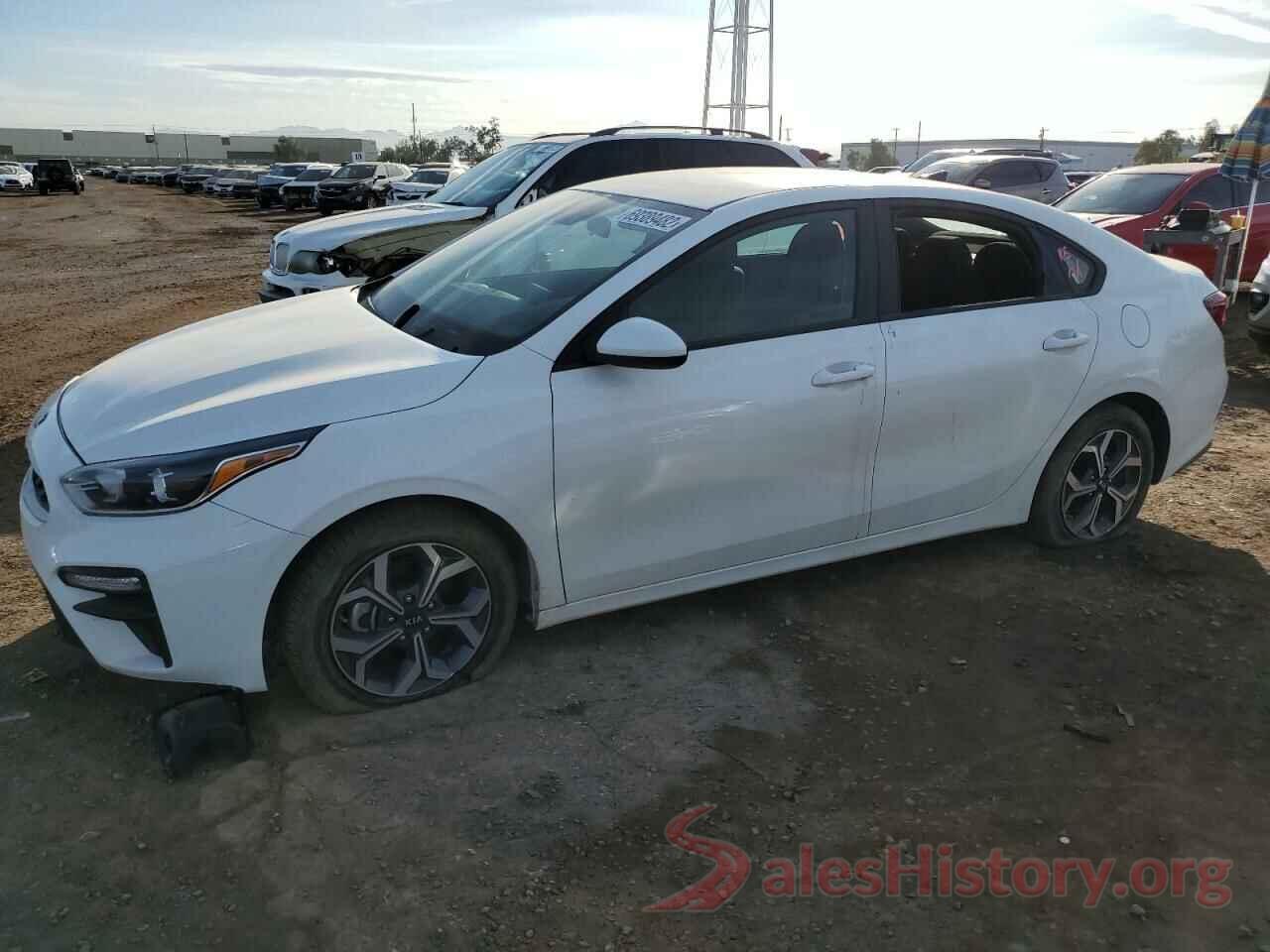 3KPF24AD3KE108734 2019 KIA FORTE