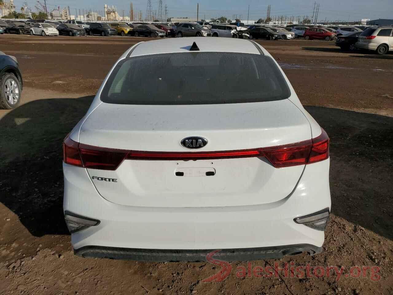 3KPF24AD3KE108734 2019 KIA FORTE