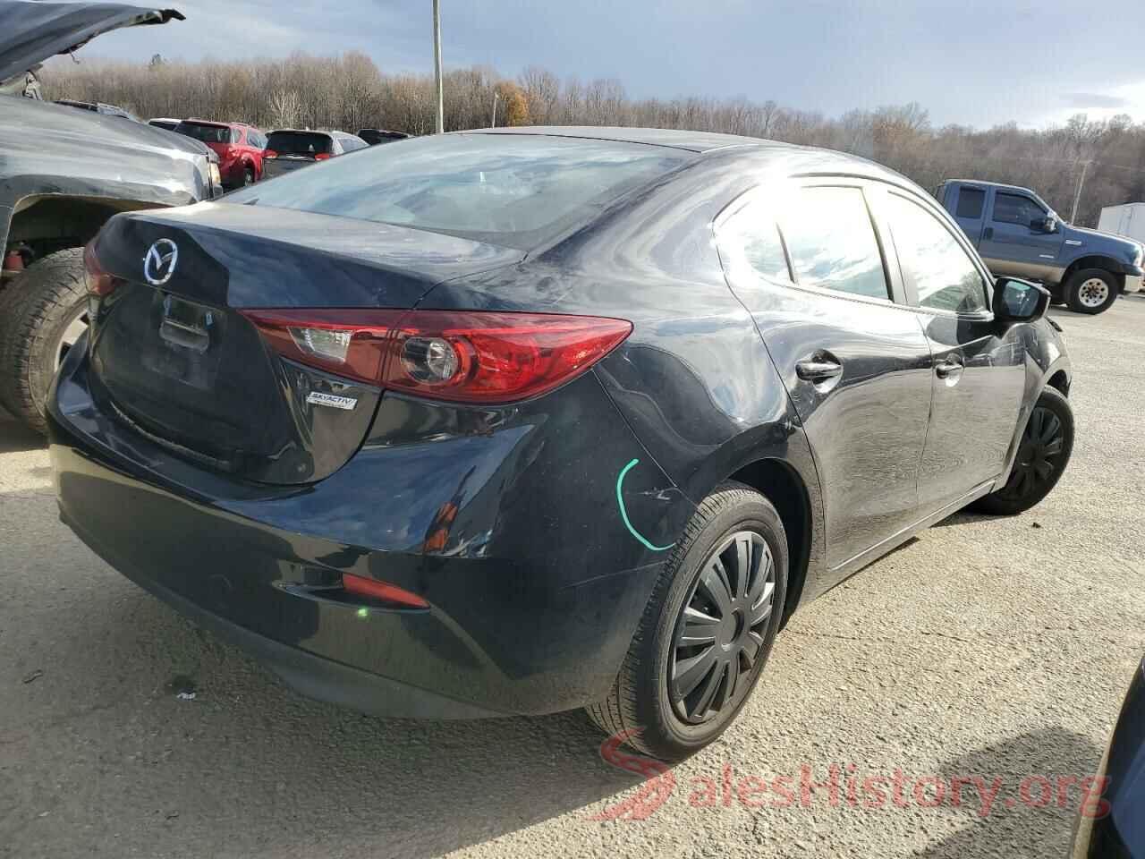 3MZBN1U78JM228458 2018 MAZDA 3