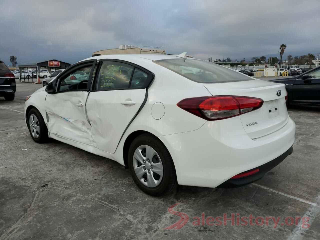 3KPFK4A73JE240823 2018 KIA FORTE