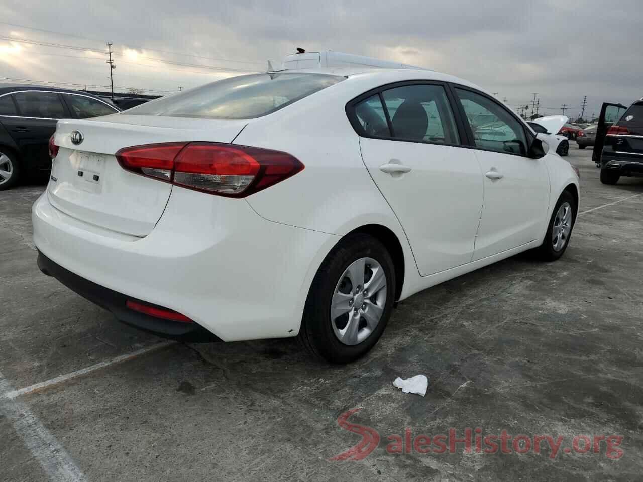 3KPFK4A73JE240823 2018 KIA FORTE