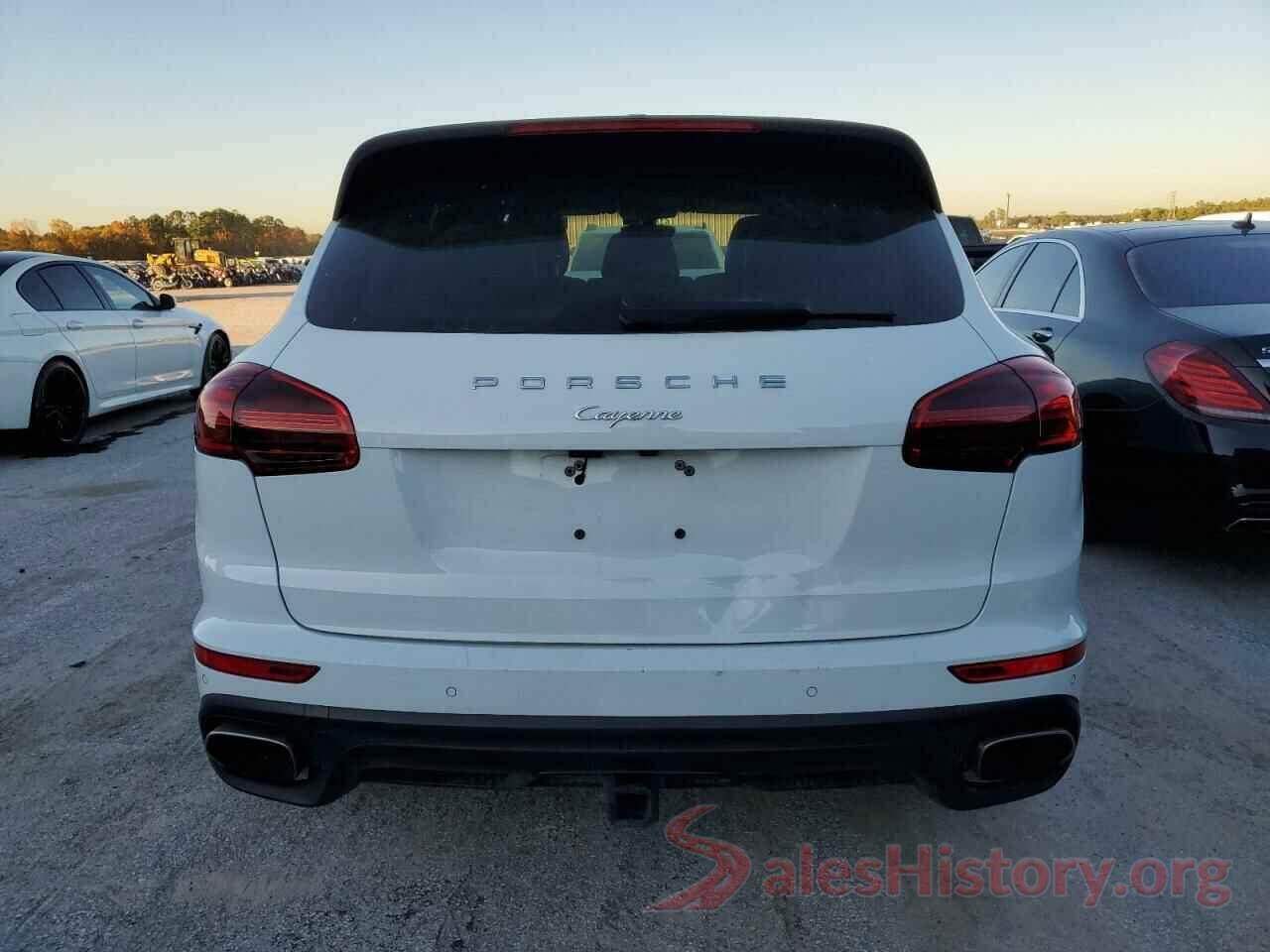 WP1AA2A27HKA88119 2017 PORSCHE CAYENNE