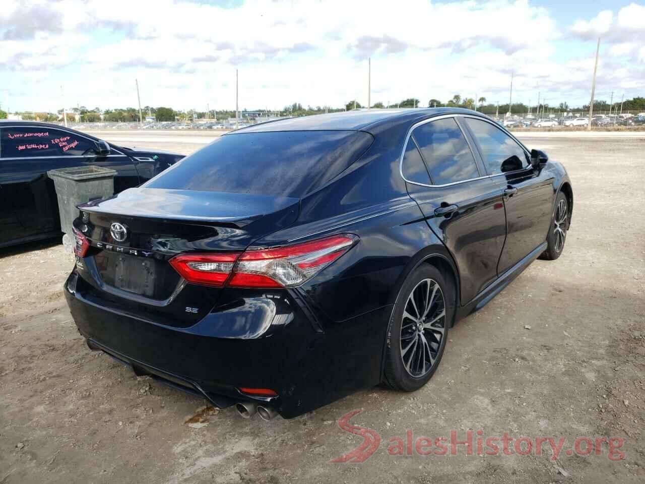 JTNB11HKXJ3002822 2018 TOYOTA CAMRY