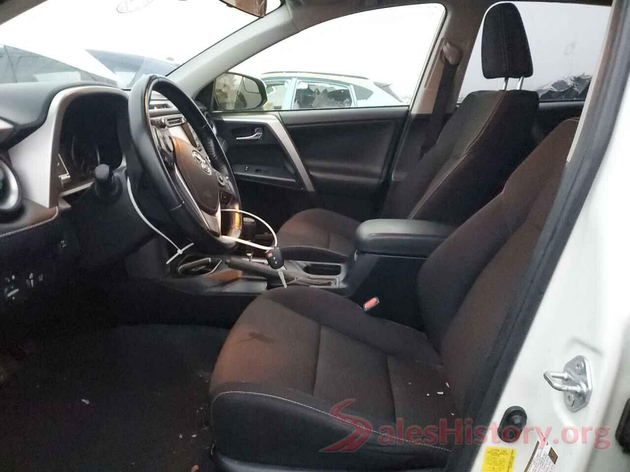 JTMRFREV7HJ708802 2017 TOYOTA RAV4