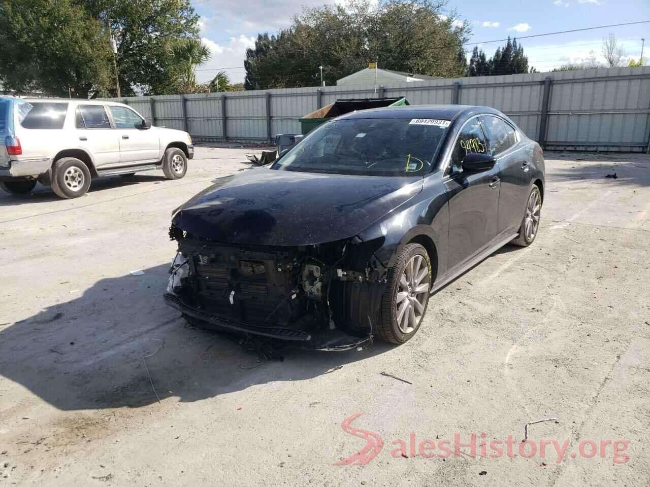 3MZBPAEM1KM102166 2019 MAZDA 3