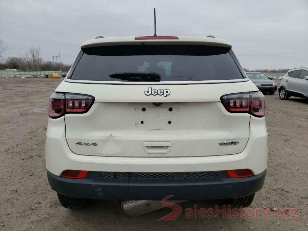 3C4NJDBB7JT398952 2018 JEEP COMPASS