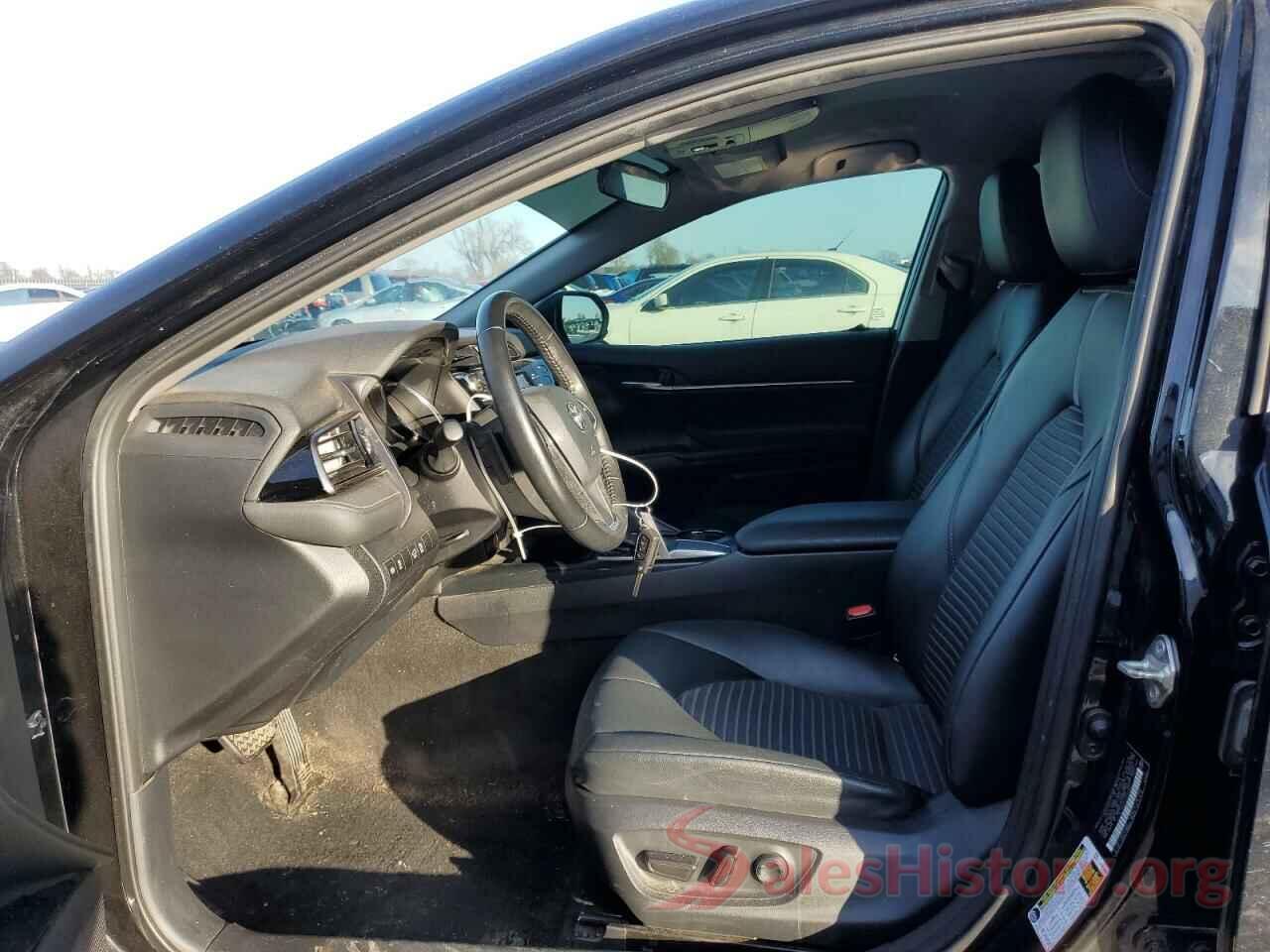 4T1B11HK4KU810997 2019 TOYOTA CAMRY