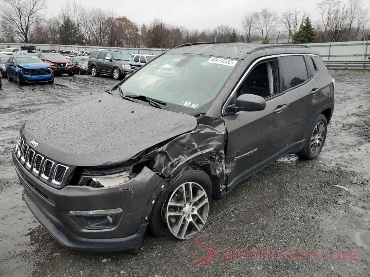 3C4NJDBB4JT435682 2018 JEEP COMPASS