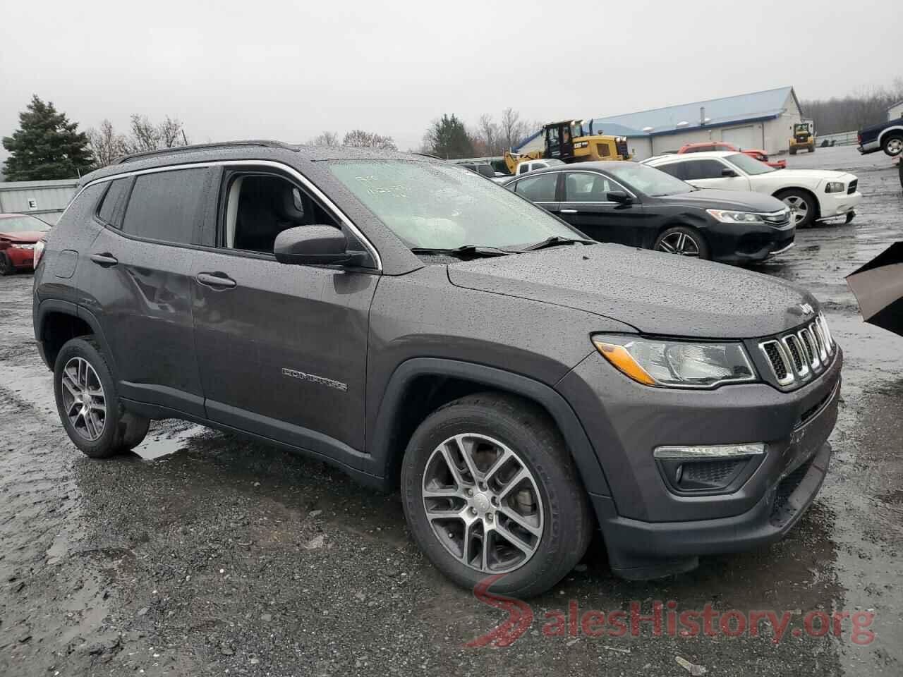 3C4NJDBB4JT435682 2018 JEEP COMPASS