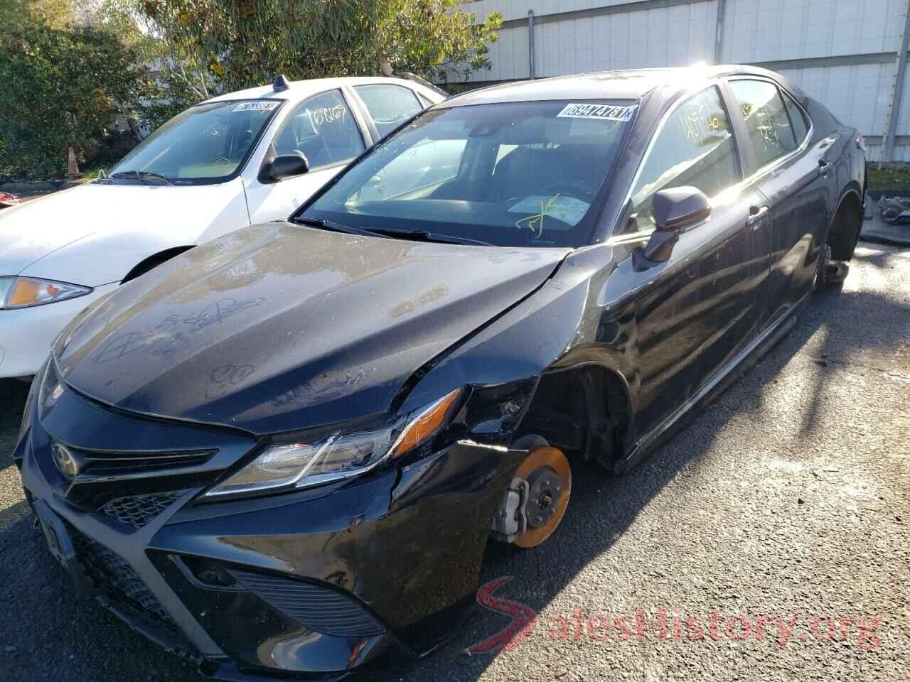 JTNB11HK8J3056393 2018 TOYOTA CAMRY