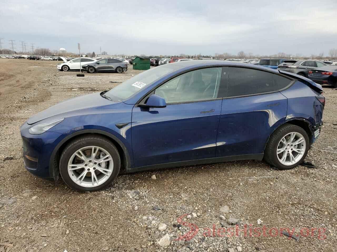 5YJYGDEE9MF068069 2021 TESLA MODEL Y