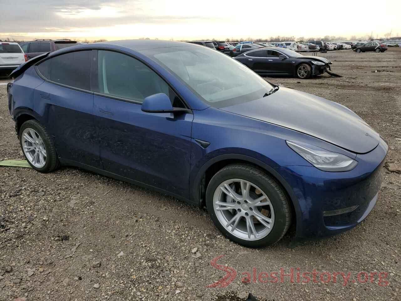 5YJYGDEE9MF068069 2021 TESLA MODEL Y