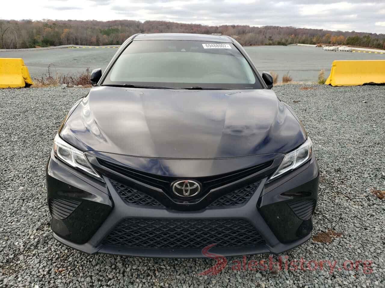 4T1B11HK9JU143455 2018 TOYOTA CAMRY