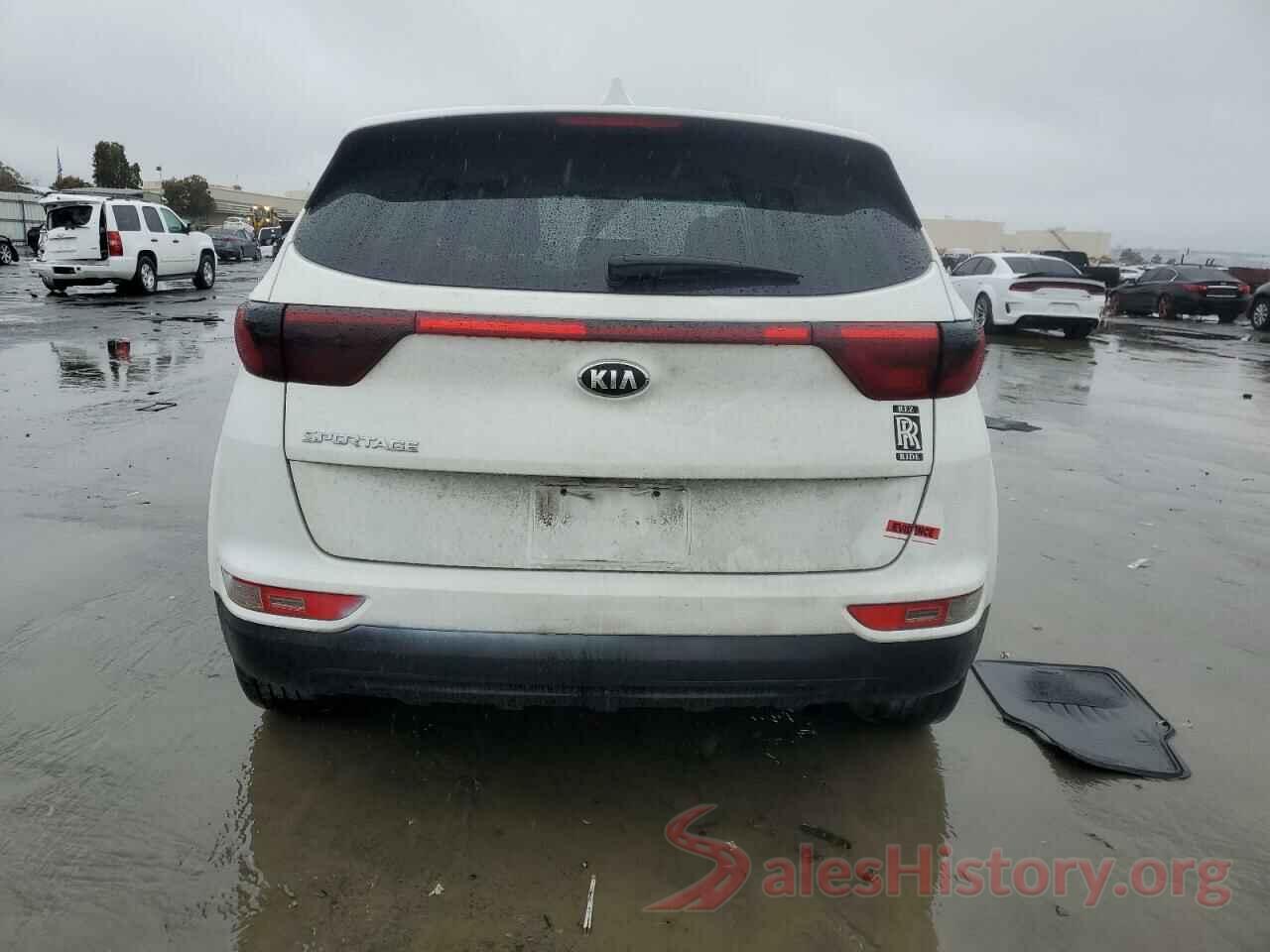 KNDPMCAC6J7332272 2018 KIA SPORTAGE