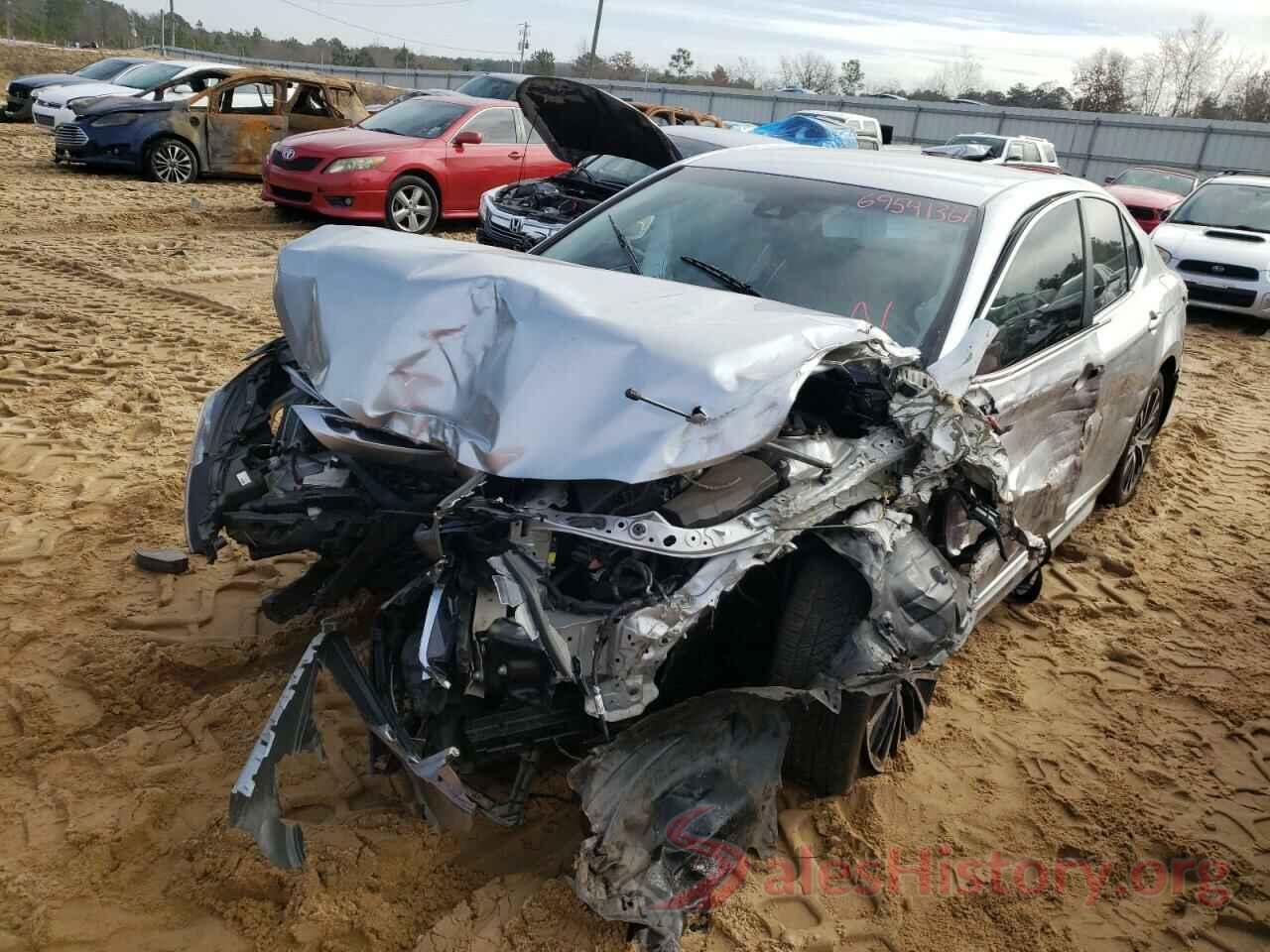 JTNB11HKXJ3027137 2018 TOYOTA CAMRY