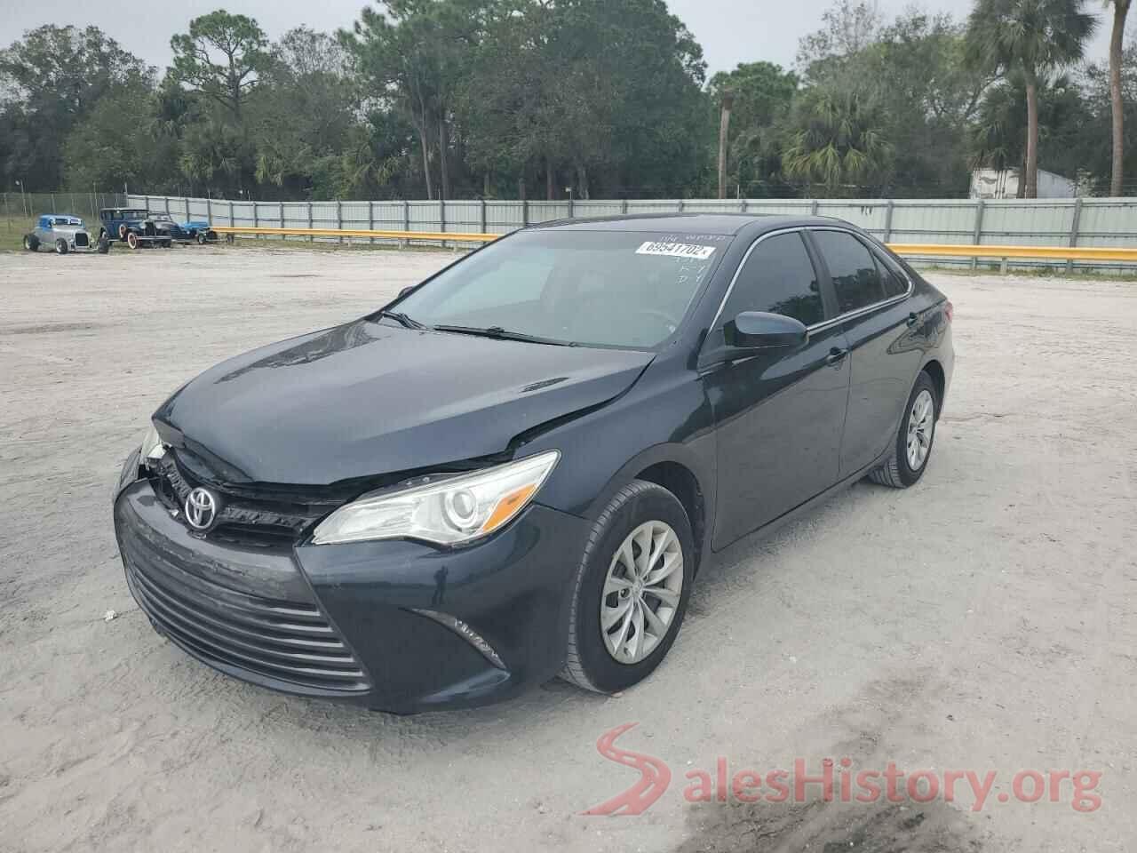 4T1BF1FK0HU311465 2017 TOYOTA CAMRY