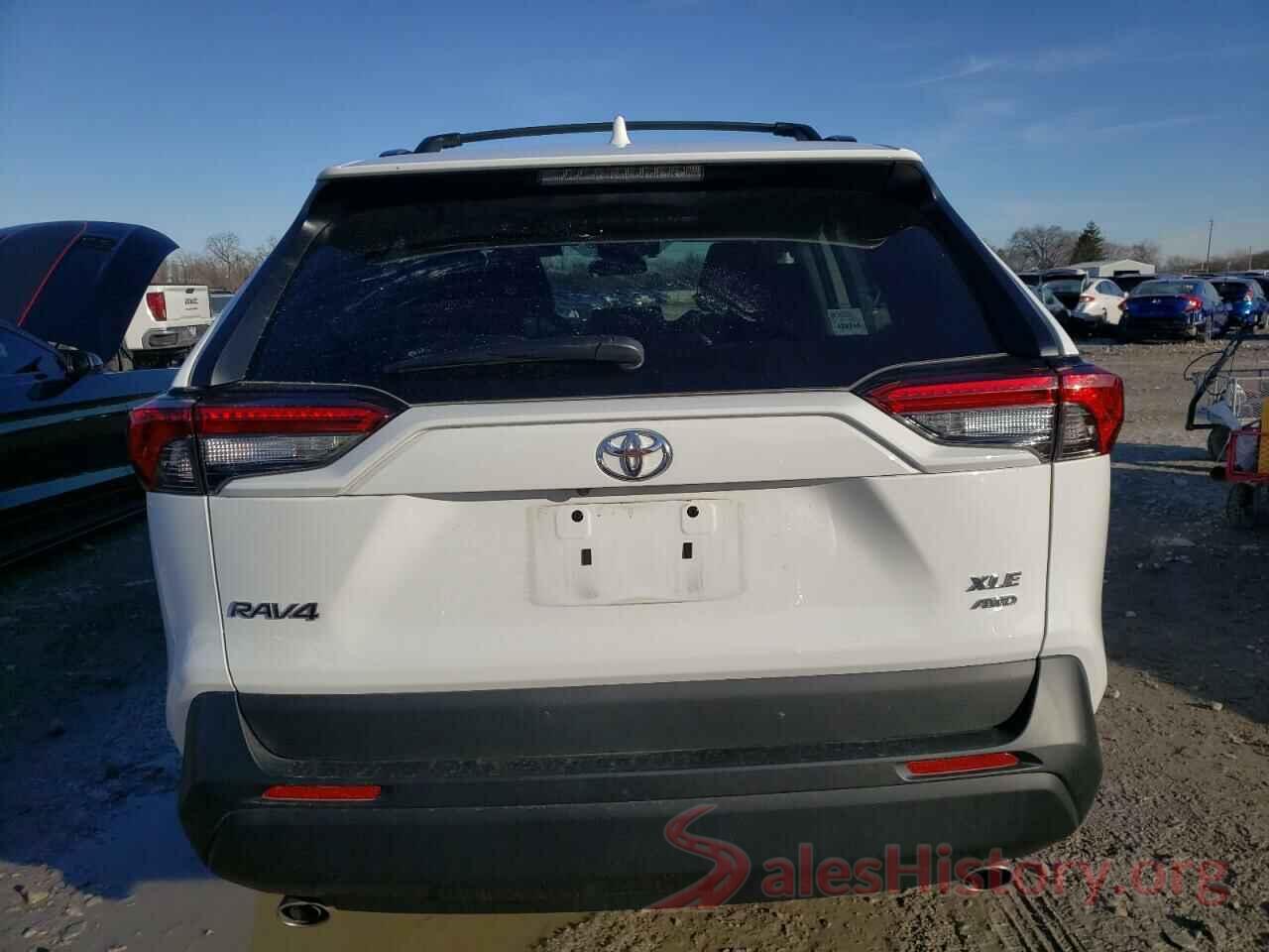 2T3P1RFV9MC203698 2021 TOYOTA RAV4