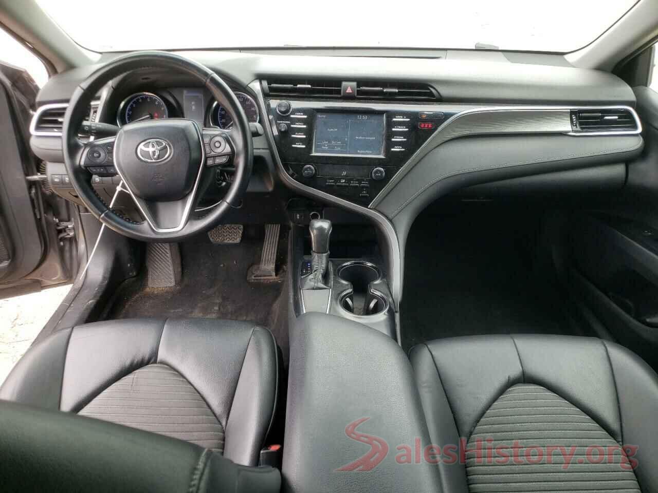 4T1B11HK9JU139180 2018 TOYOTA CAMRY