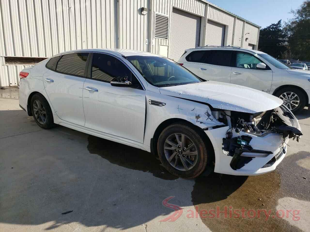 5XXGT4L32LG444695 2020 KIA OPTIMA