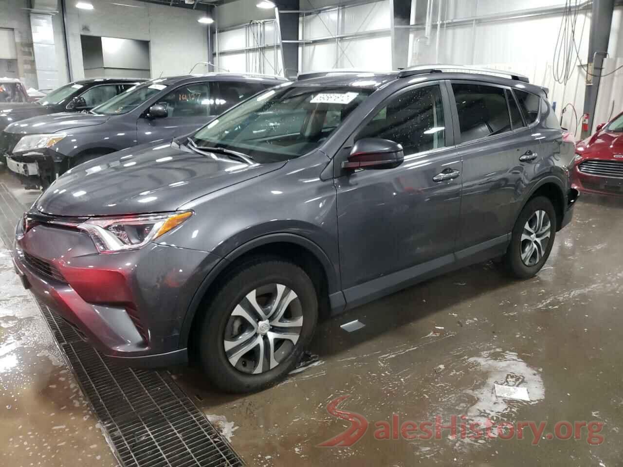 2T3BFREV0JW857965 2018 TOYOTA RAV4