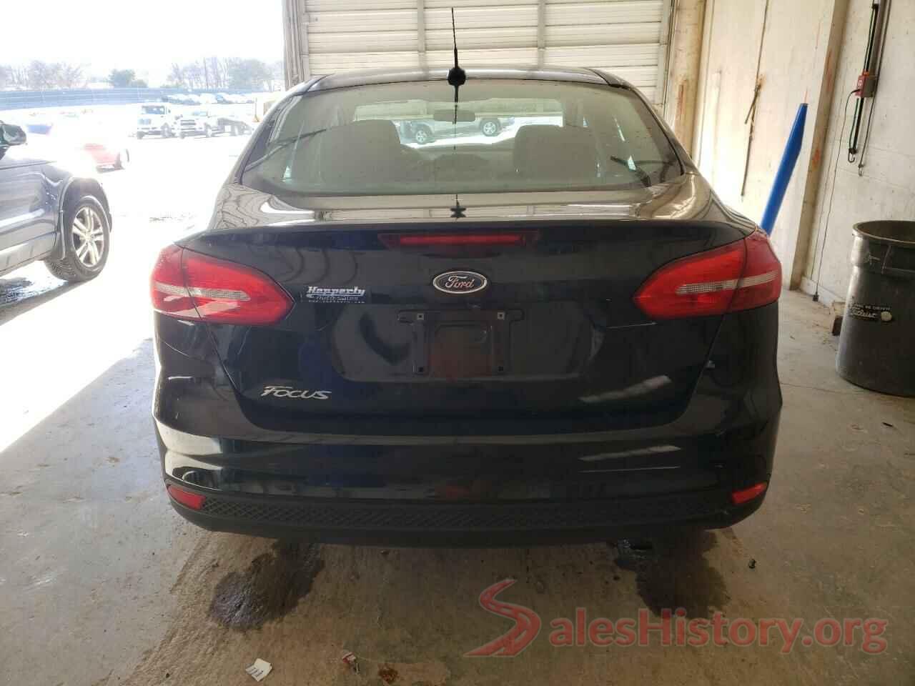 1FADP3E27JL255498 2018 FORD FOCUS