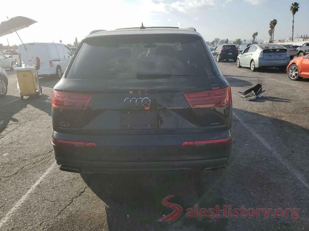 WA1LHAF77JD015194 2018 AUDI Q7