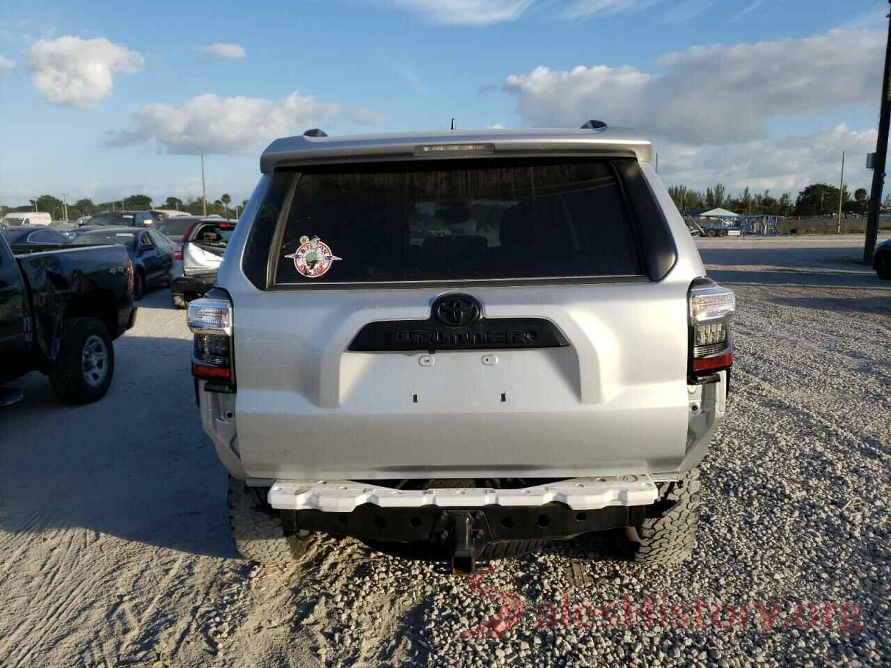 JTEBU5JR0J5522392 2018 TOYOTA 4RUNNER