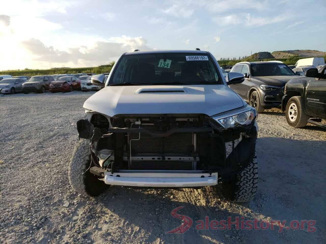 JTEBU5JR0J5522392 2018 TOYOTA 4RUNNER