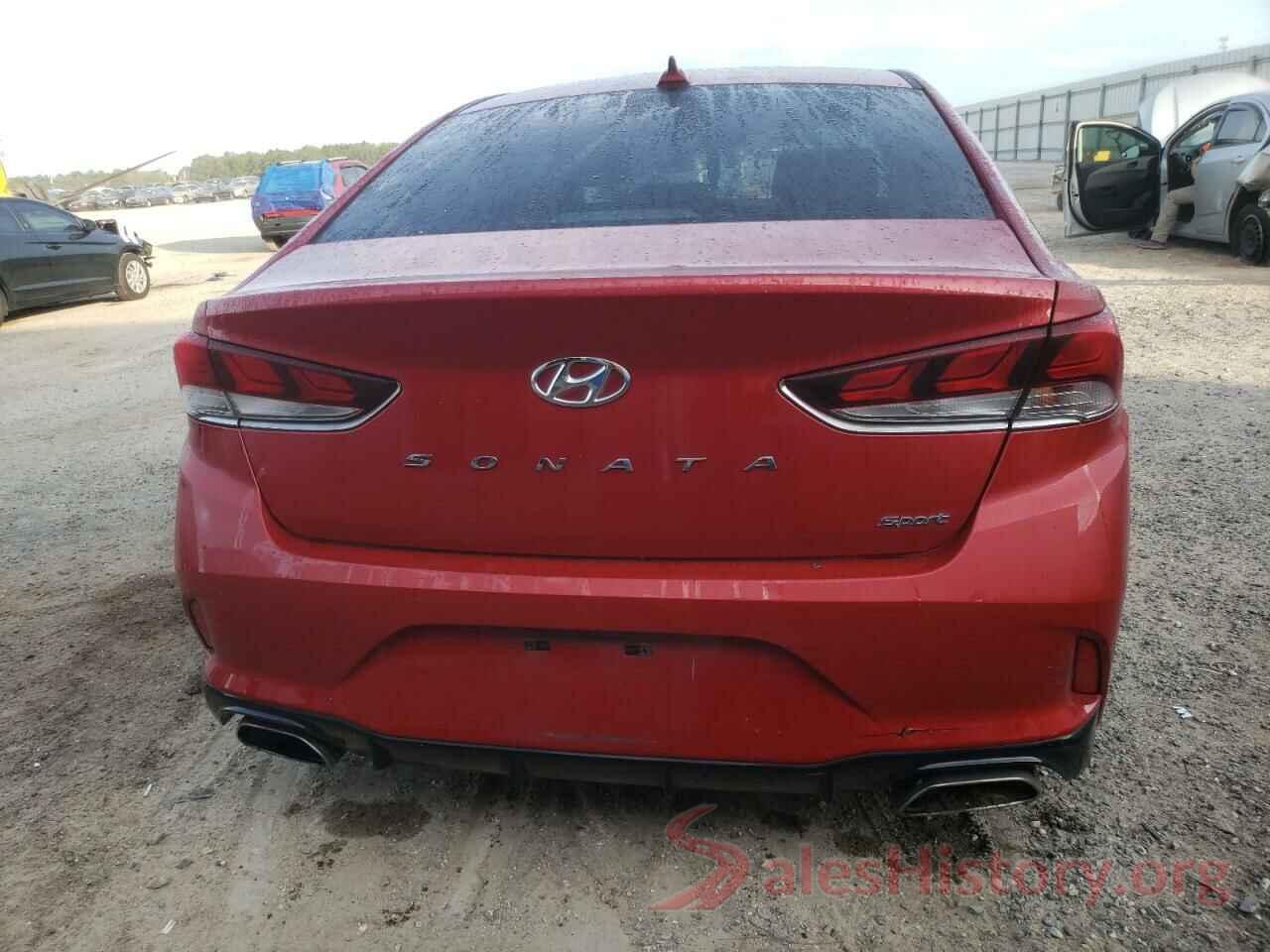 5NPE34AF2JH697389 2018 HYUNDAI SONATA